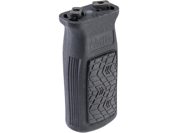 Daniel Defense M-LOK Vertical Foregrip (Color: Black / Basic) image 0